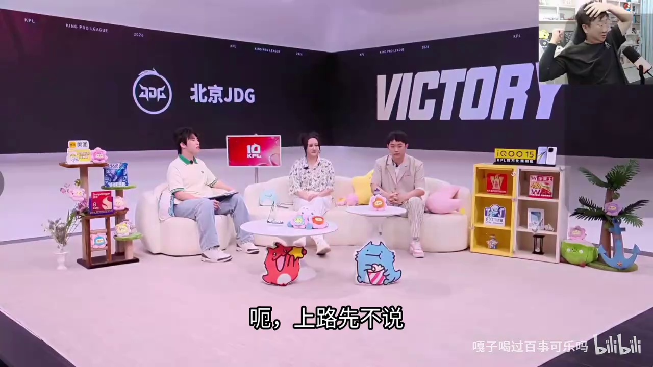 video-poster