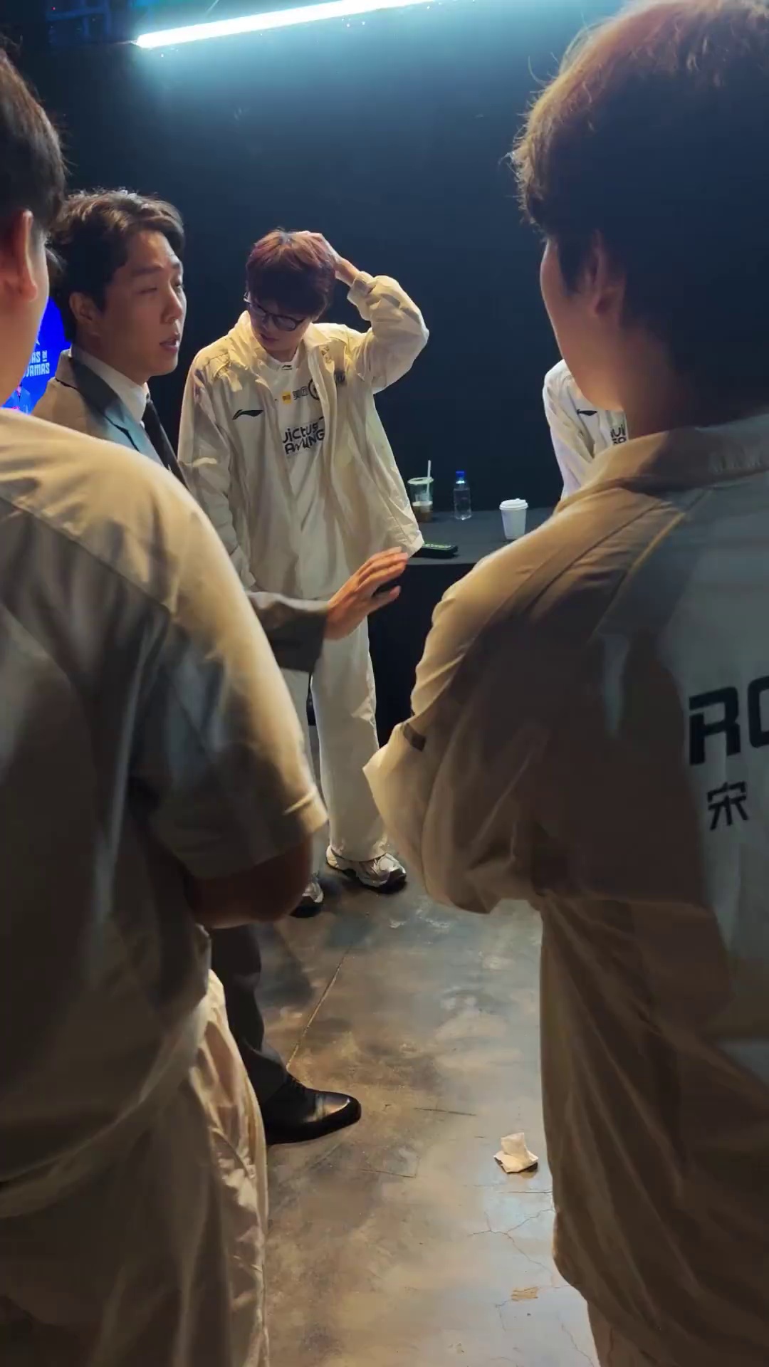video-poster