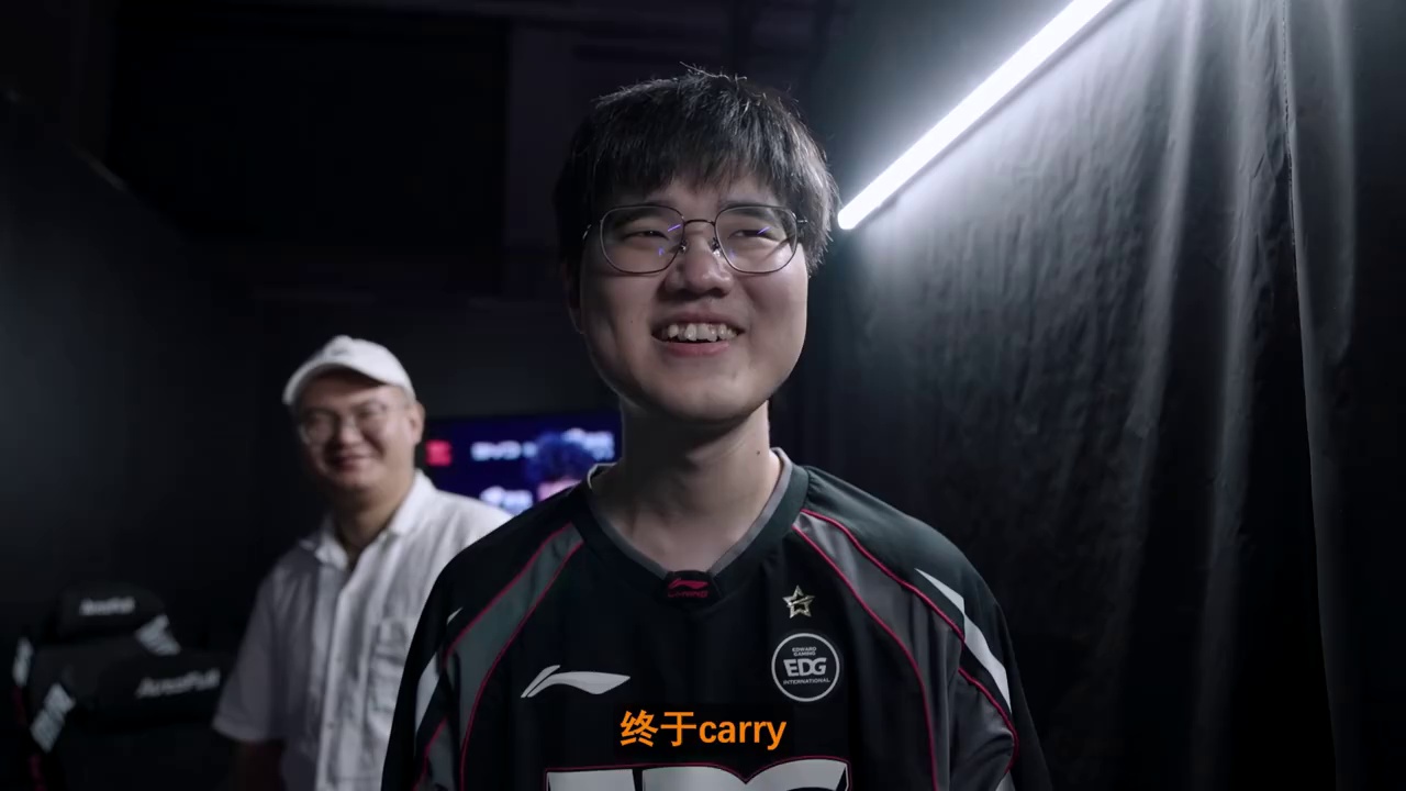 video-poster