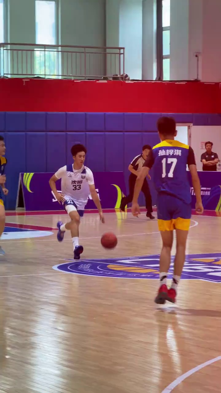 video-poster