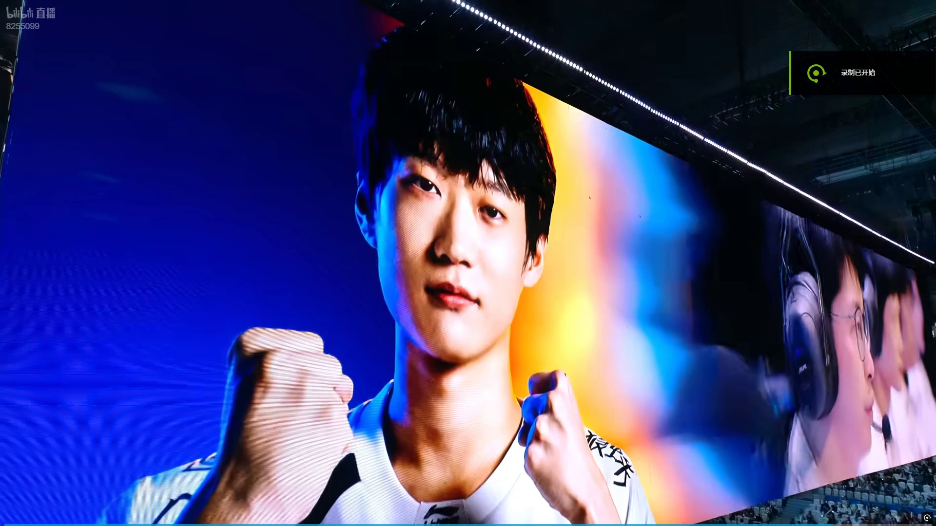 video-poster