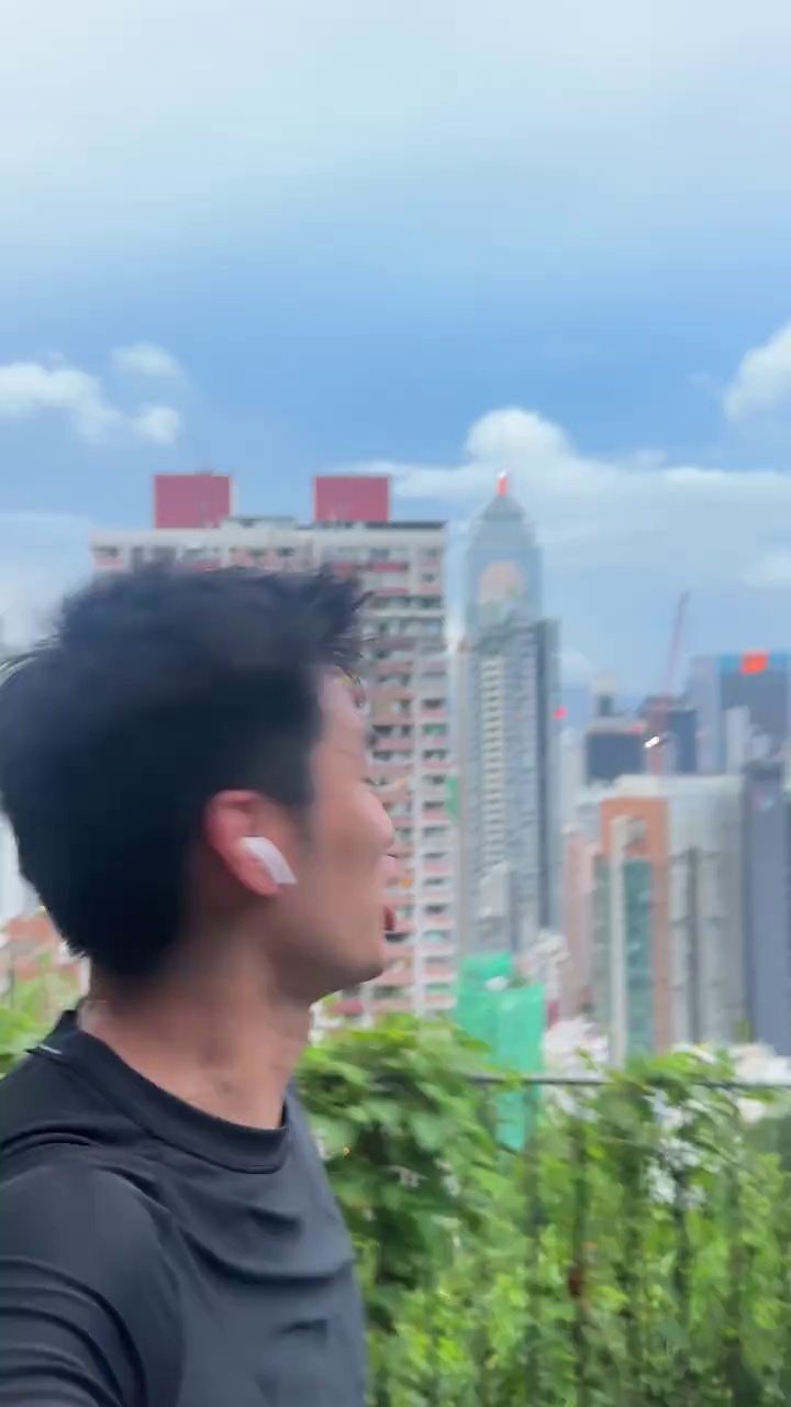 video-poster