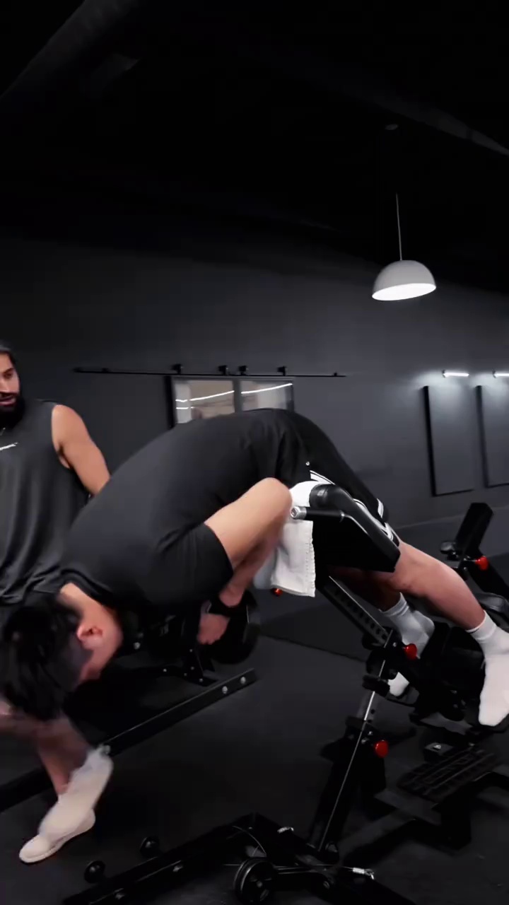 video-poster