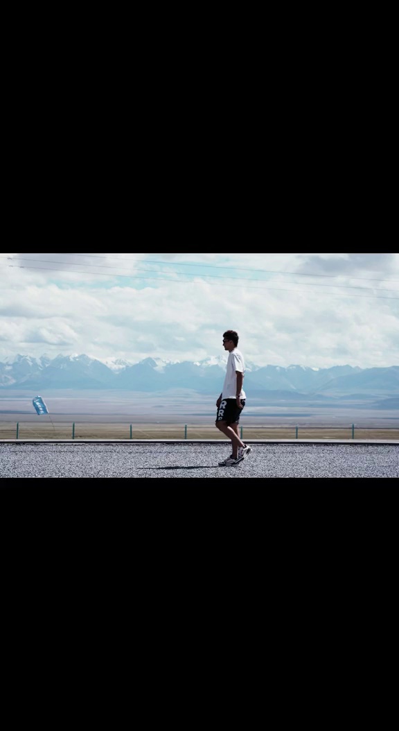 video-poster
