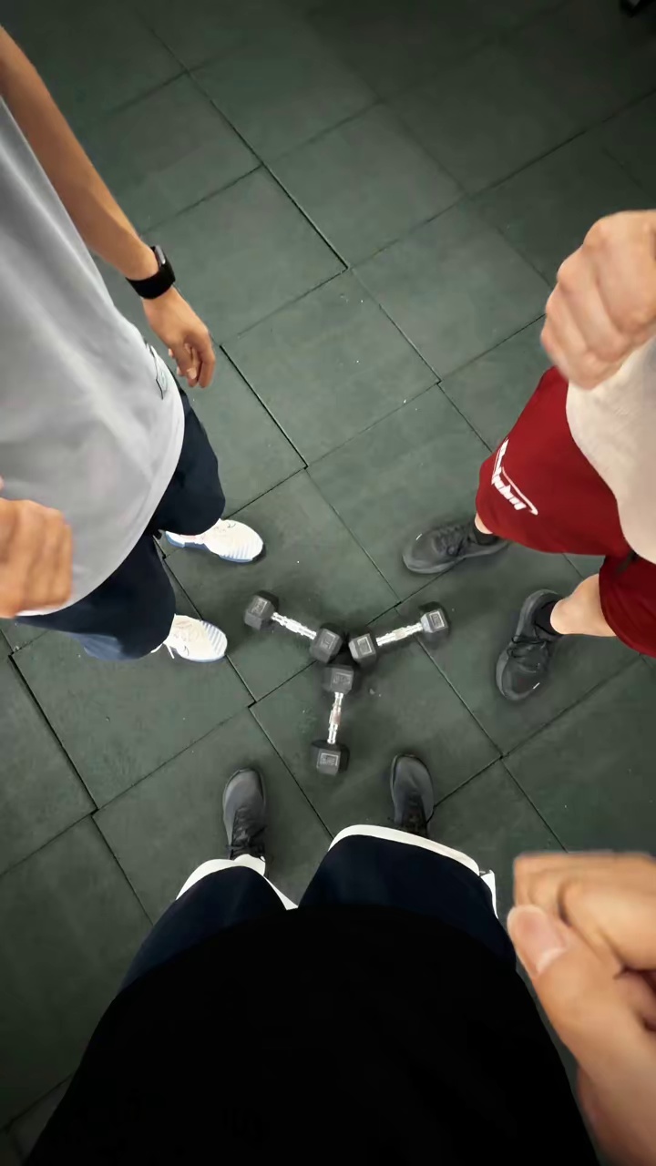 video-poster