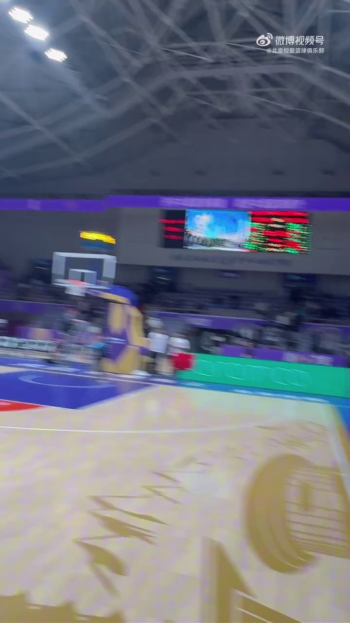video-poster