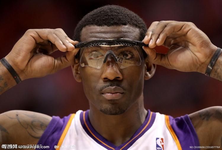 近视眼打篮球带像斯塔德迈尔那种眼镜的效果怎