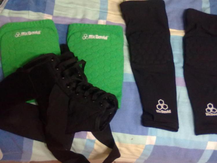 爱护具,爱篮球。我不装13,我只是为了保护自己