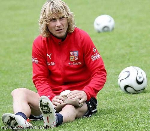 单凭旋律 哪个球队的队歌最好听?