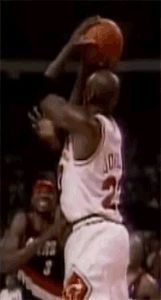 投篮动作的定义是什么?科学的分析科比乔丹的
