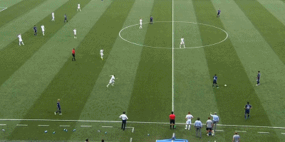 贝德纳雷克破门,日本0-1不敌波兰涉险晋级