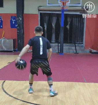 「野球帝」经常被掏球?要护球手干嘛?