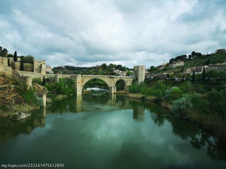 巴萨看球西班牙旅游攻略和一些想法?实在不会