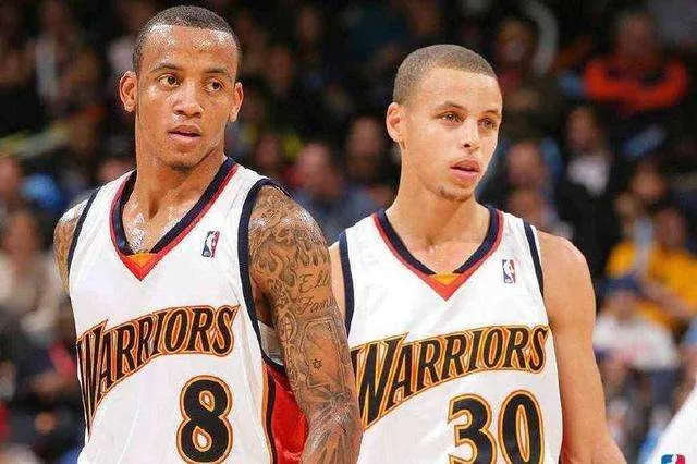 As Warriors' teammate, Monta Ellis did Stephen Curry no favors ...