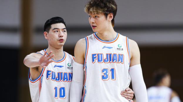 话题团 Cba第一阶段落下大幕 谁是本阶段最让你失望的球队和球员 虎扑