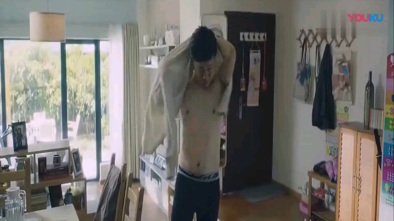 video-poster