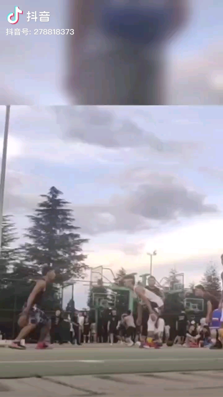 video-poster
