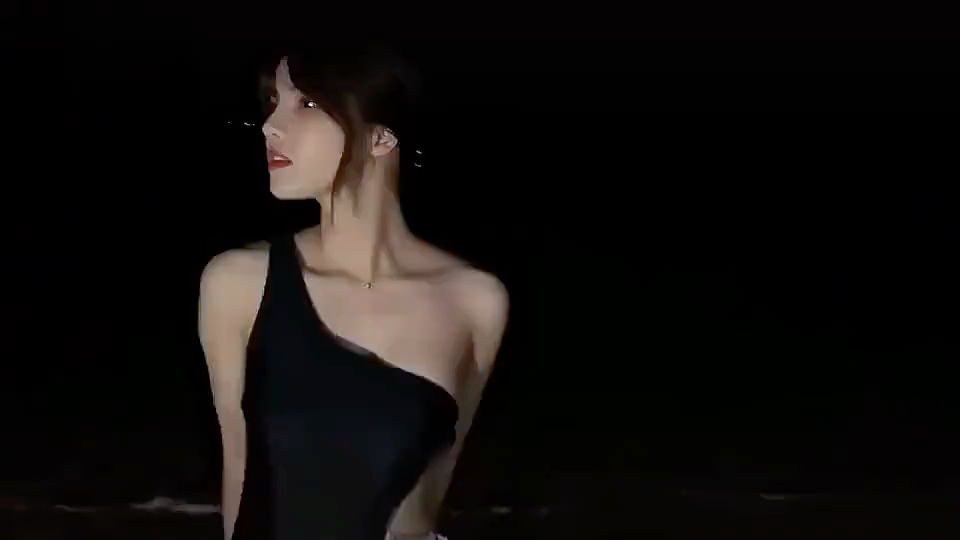 video-poster