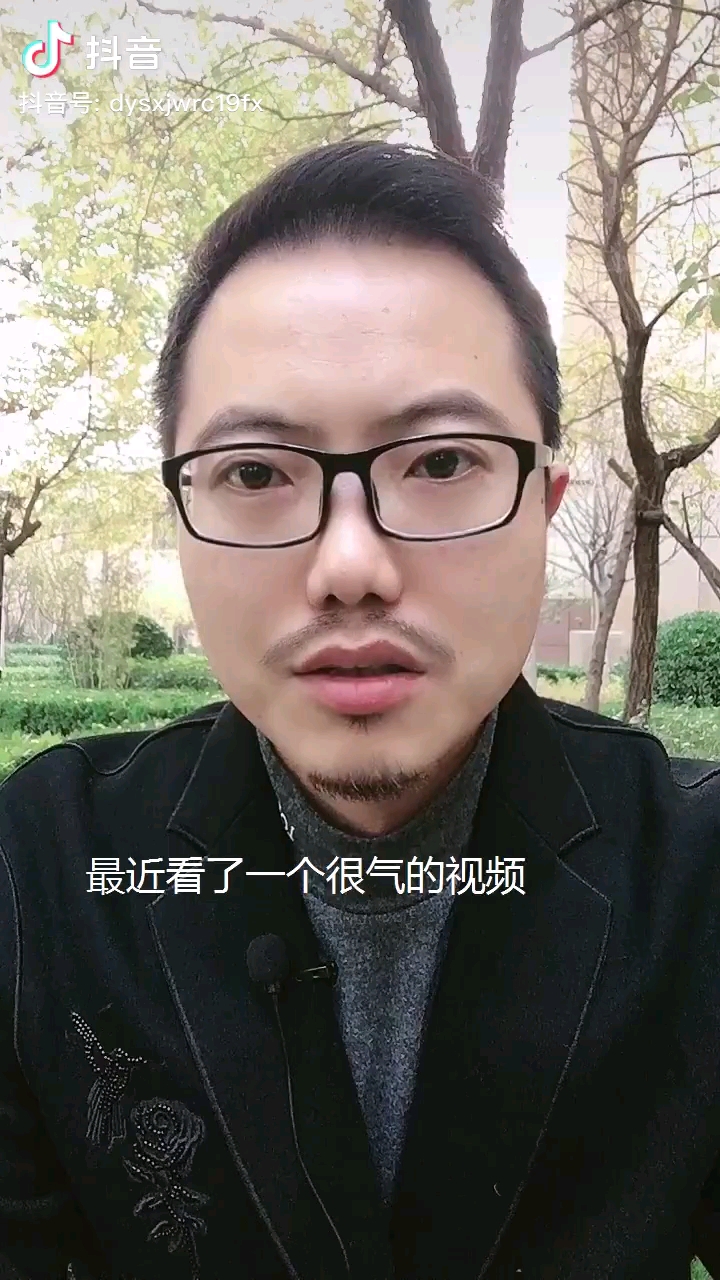 video-poster