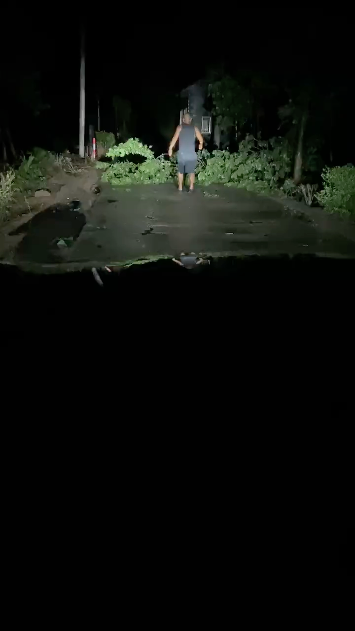 video-poster