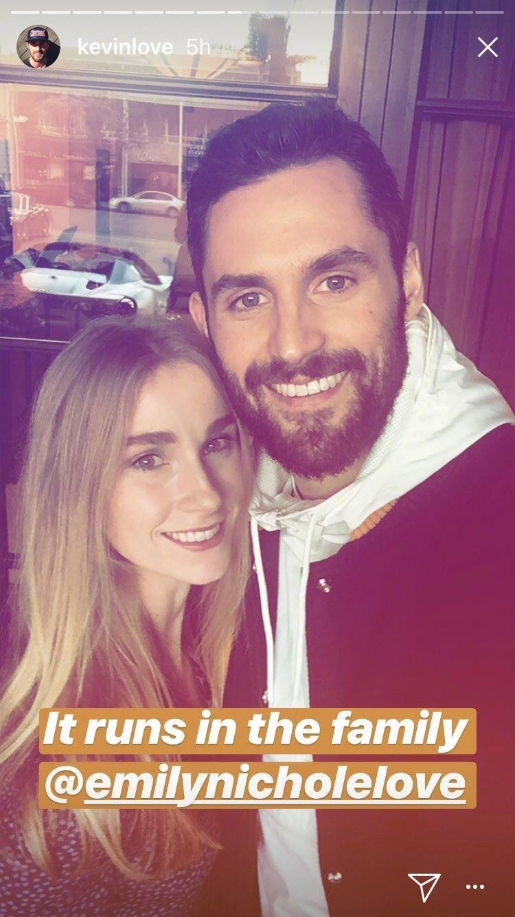 求问大家,孙笑川在哪儿直播?