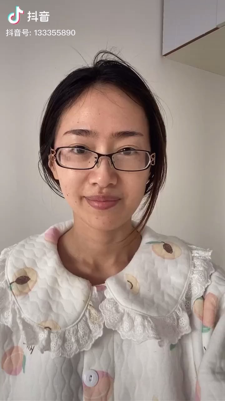 video-poster