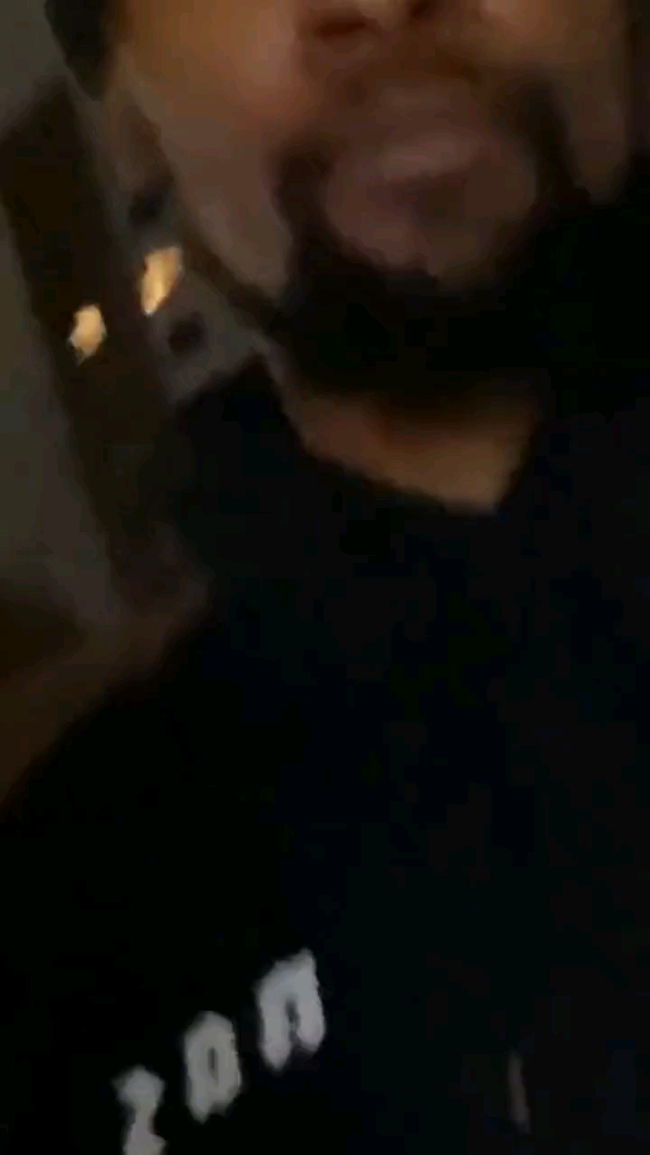 video-poster