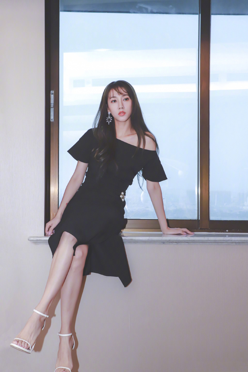女明星美脚系列第 51 波 浪姐2 弦子的脚算美脚吗 虎扑