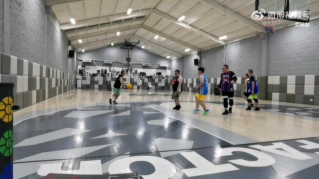 video-poster