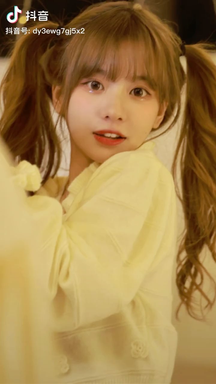video-poster