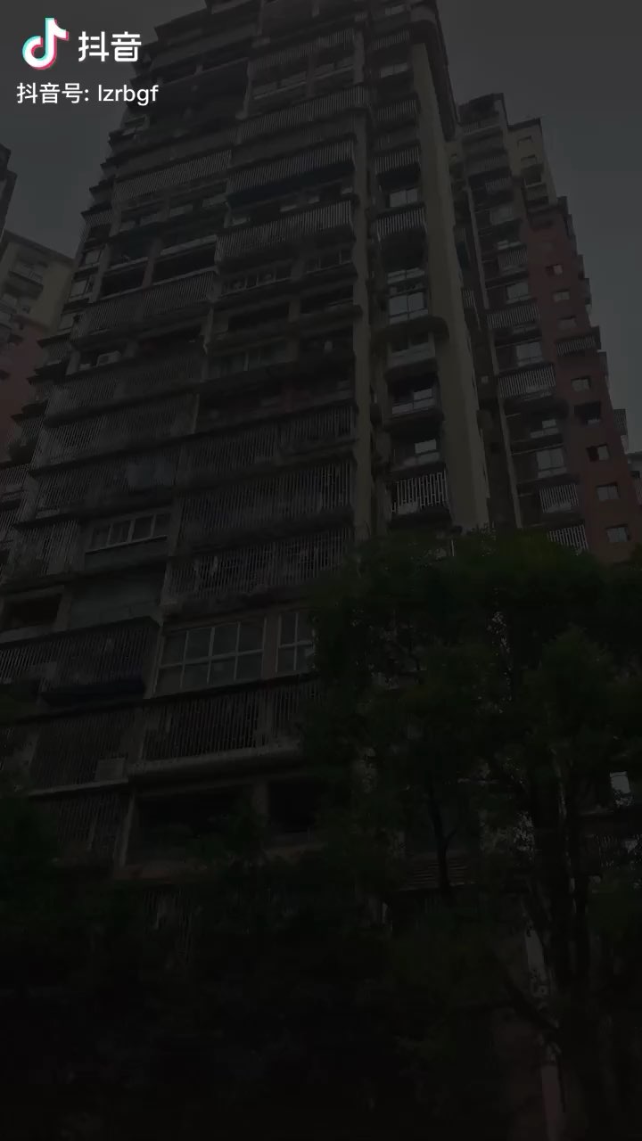 video-poster