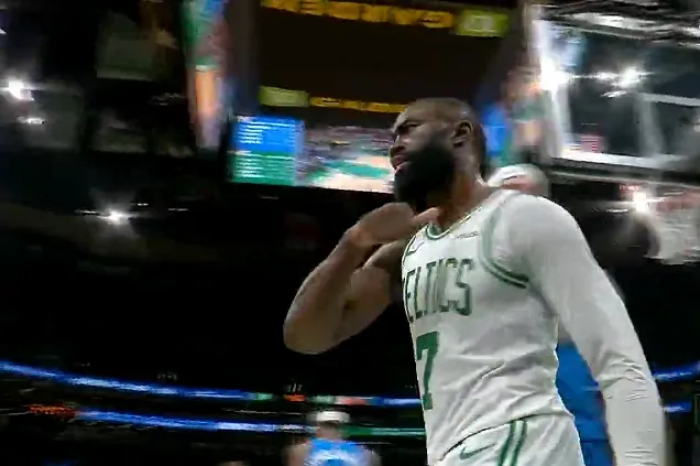 [流言板]斯潘塞：我和桑托斯場下經常待在一起，我真的為他感到高興