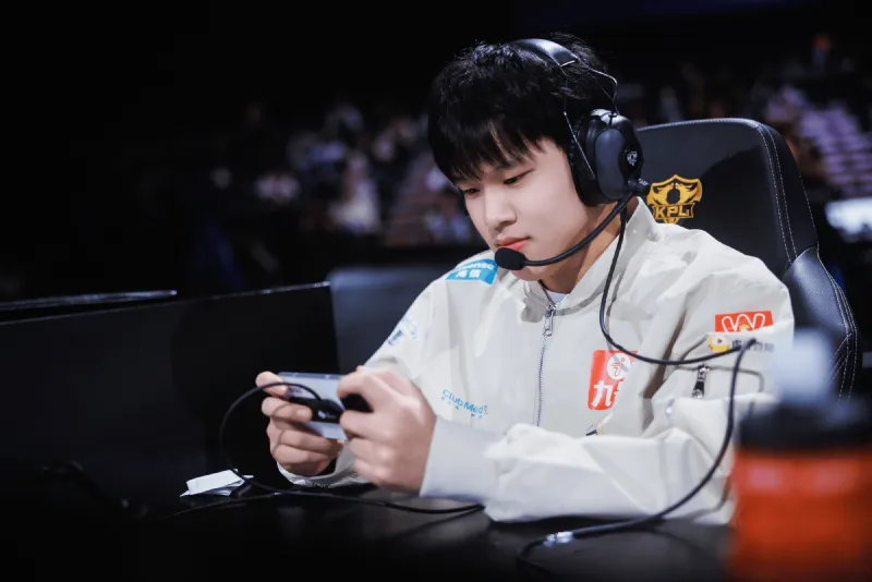 [流言板]ESPN預(yù)測明日比賽：掘金勝率75.7%，勇士勝率24.3%