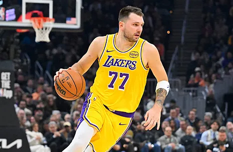 中國女足半場13射7正進2球，多次傳球失誤+錯失良機，對手3射2正