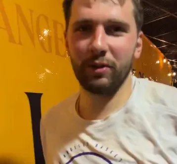 卡馬文加：皇馬球員本就很優(yōu)秀，所以成功關(guān)鍵是讓其保持開心