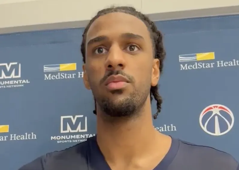 勇士新配角團(tuán)先抑后揚(yáng) 一哥賽季末復(fù)蘇助力爭(zhēng)冠