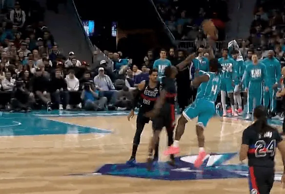 近年歐聯(lián)淘汰賽豪門被爆冷：阿森納5次上榜，曼聯(lián)利物浦巴薩在列