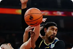萨林杰：现在CBA没有容易拿下的比赛，每场球都要全力以赴