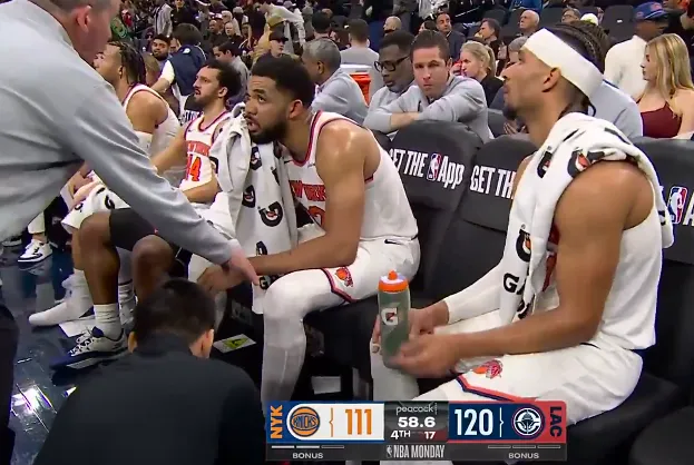 [流言板]狼/DYG第三局數據對比：道崽狄仁杰黃牌十三中八！