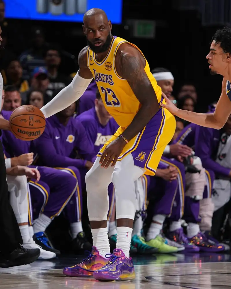 菜鳥丨卡斯爾20+4+4 克林根17分20板4帽 布朗尼9分新高上演巨星球