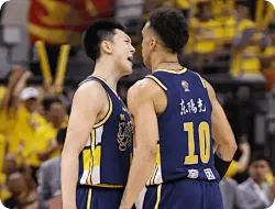 全靠你们！广东仅3人得分上双，奎因胡明轩杜润旺合砍74分