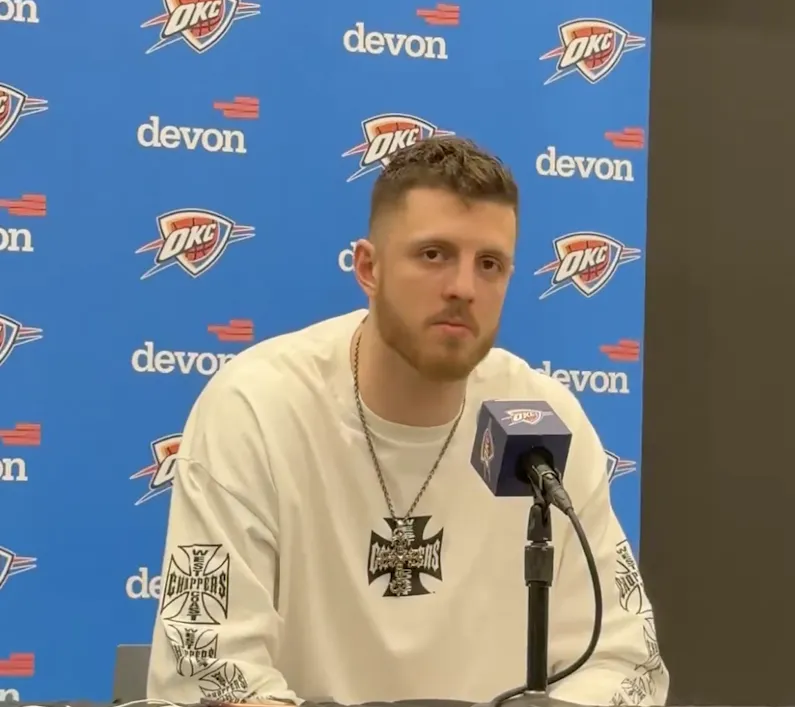 [流言板]PRX官推發文：抵達圣地亞哥了，3月2日凌晨1點到時候比賽見