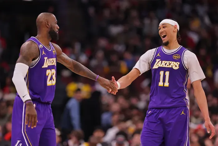 【直播】清融讀無雙和行天的同人文:“雙寶寶…我們真的贏了!!” 【直播】清融讀無雙和行天的同人文:“雙寶寶…我們真的贏了!!”