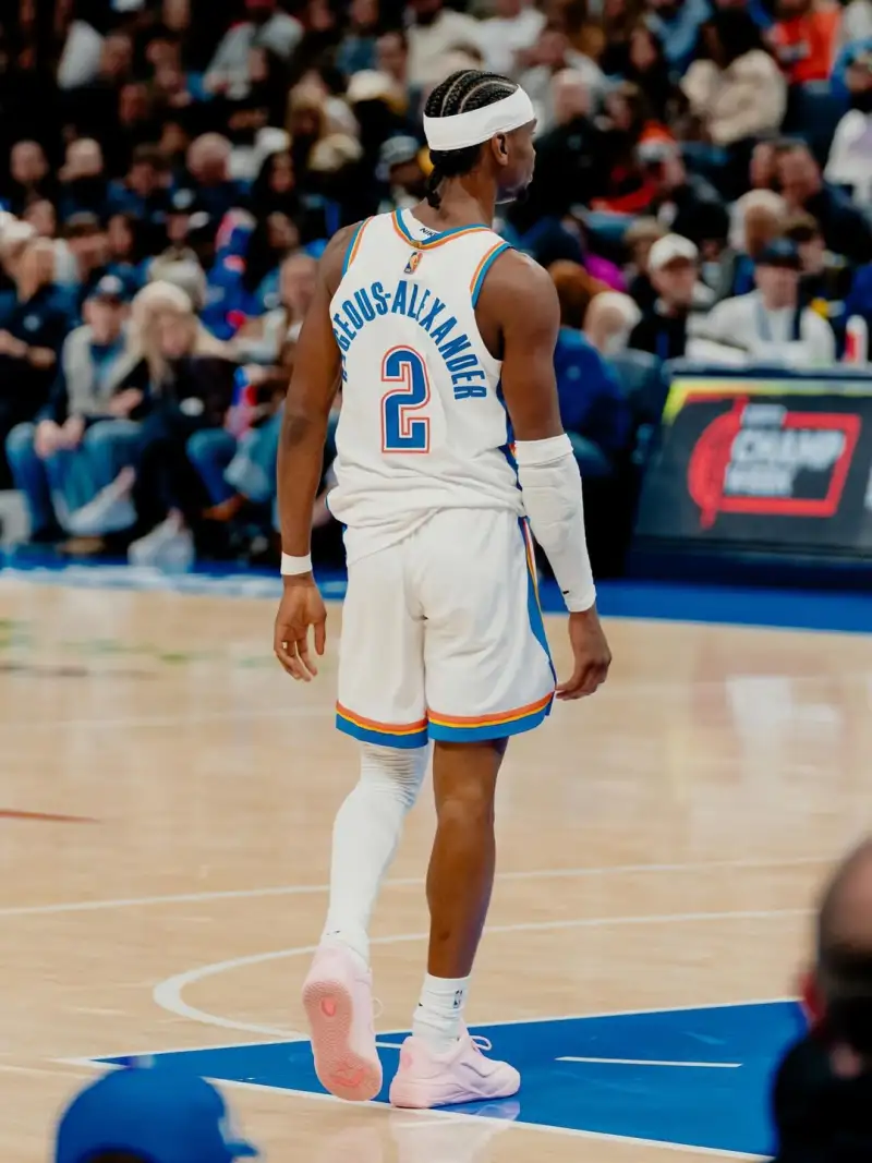 [JR熱議]小胖同隊撞車信，橘右京交出3