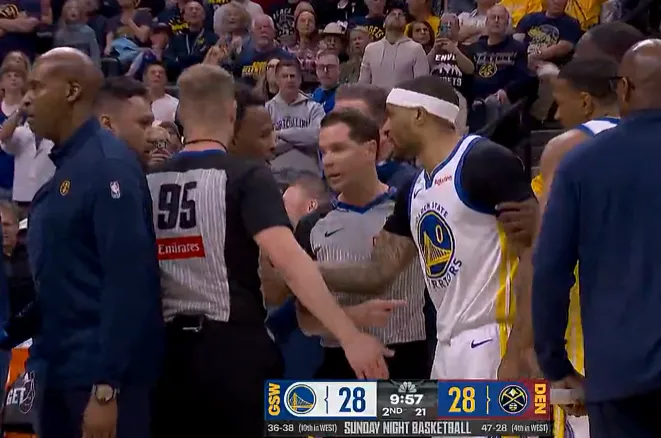 記者：恩里克即日起給每個人放假三天，全隊將于周三恢復訓練