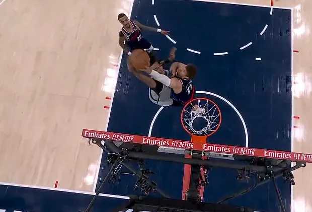 什么？公布合作者了？pero和4am怎么沒下了一個。這不認同啊，之前瘦哥信誓旦旦的說本賽區有大變化？這不放p嗎？