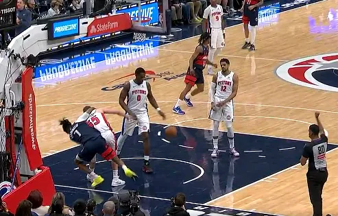 [流言板]麥迪談唐斯：我以球員的視角和他溝通，在低位打出侵略性