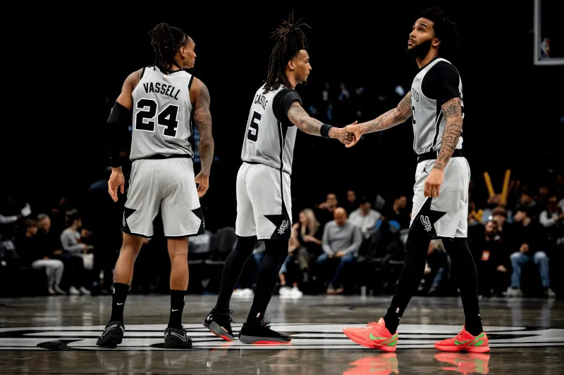 沒得狀態！愛德華茲連續打鐵 打滿首節7中1&三分4中0僅拿2分