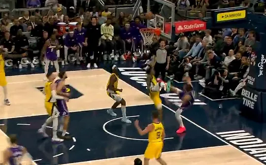 [流言板]死忠粉！A