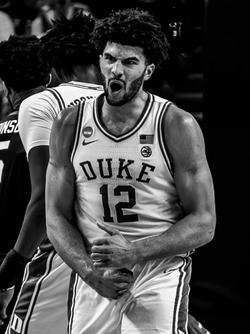 喀麥隆后衛攔截失誤!博斯抓住機會推射進球,澳大利亞1